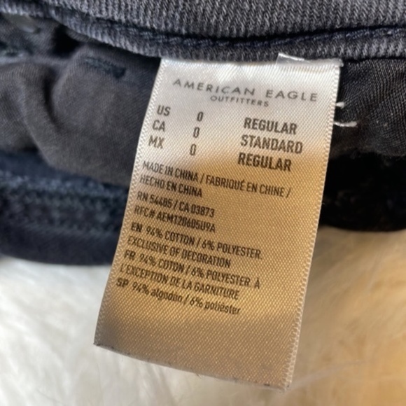 American Eagle woman’s high rise straight leg jeans size 0 - Picture 6 of 7